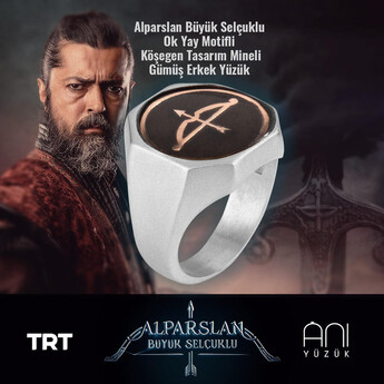 Alparslan Buyuk Selcuklu Arrow Bow Motif Diagonal Design Enameled Silver Men's Ring - Anı Yüzük