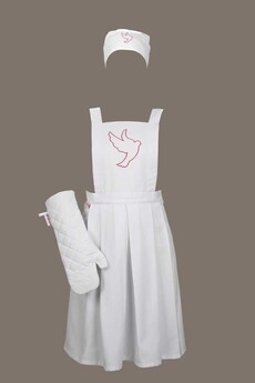 Innocent Apartment Kitchen Apron Set - 